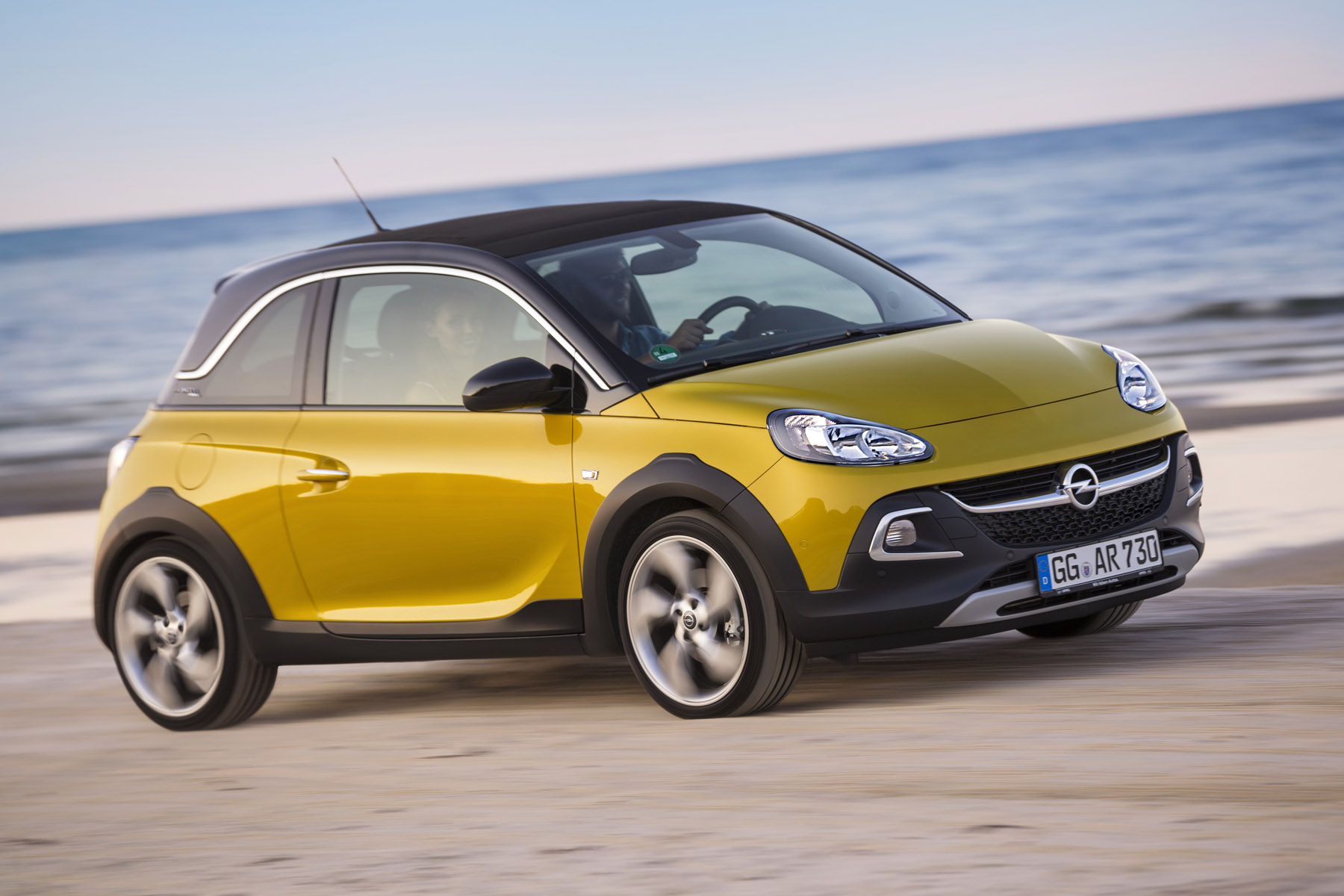 Opel Adam Rocks 2015