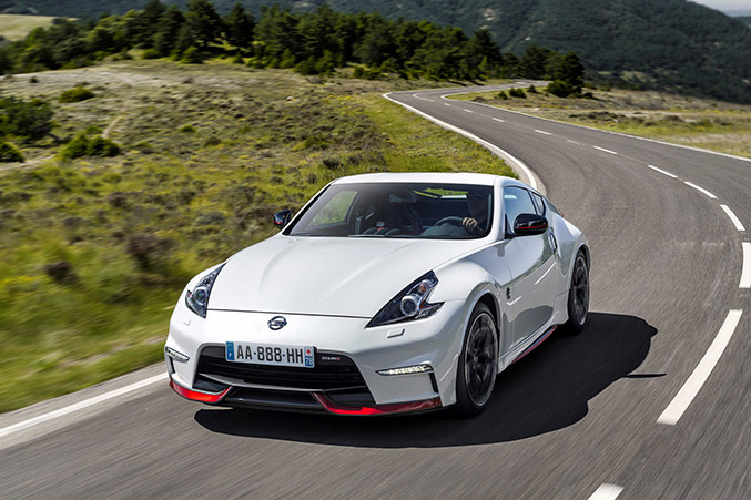 2015 Nissan 370Z Nismo Front