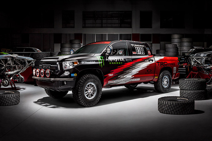 2015 Toyota Tundra TRD Pro Series Front Angle