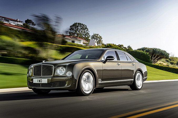2015 Bentley Mulsanne Speed Front Angle