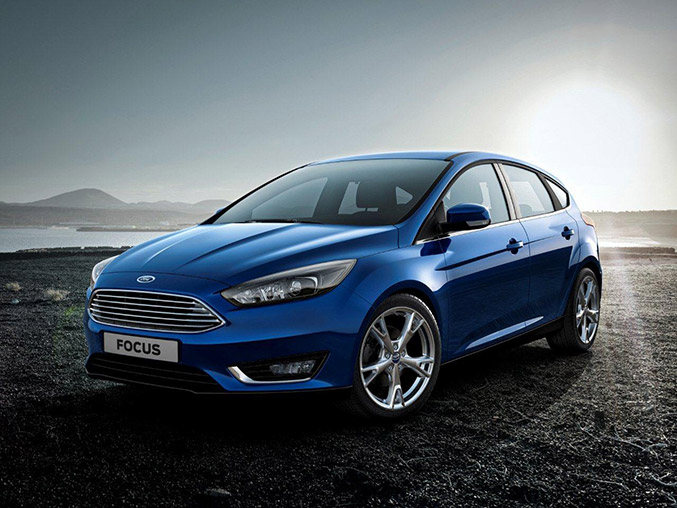 2015 Ford Focus Front Angle