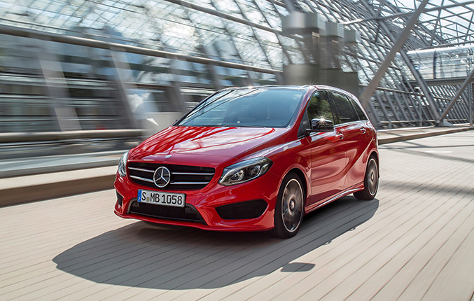 2014 Mercedes-Benz B-Class Front Angle