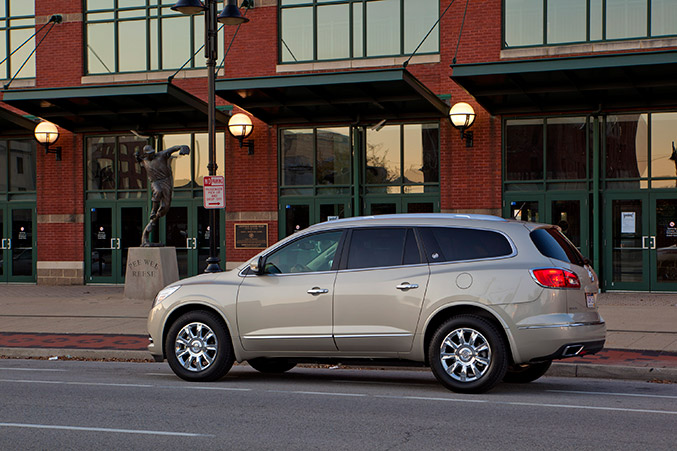 2016 Buick Enclave Side