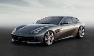 thumbnail The Ferrari GTC4Lusso Debuts at the Geneva Show