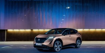 thumbnail Nissan unveils the colours designed for the new electric age with Ariya’s paint palette