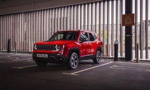 thumbnail Find my car: new Jeep Renegade 4xe will send you a text if your car has been stolen