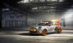 thumbnail The MINI Electric Pacesetter inspired by John Cooper Works. The first electric MINI as a FIA Formula E Safety Car