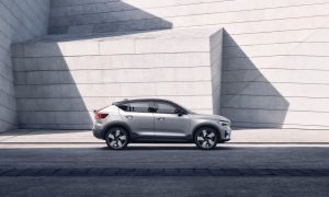 thumbnail Volvo Cars opens order books for new, pure electric C40 Recharge