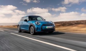 thumbnail One millionth MINI delivered in the UK