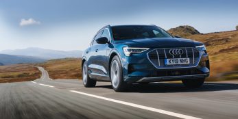 thumbnail Free range boost for Audi e-tron 55 quattro: software update for 2019/2020 model years