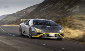 thumbnail A record-breaking 2021 for Automobili Lamborghini