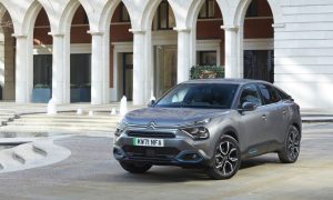 thumbnail Citroën UK announces revised New ë-C4 Electric line-up for 2022