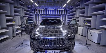 thumbnail For the highest level of well-being in the luxury segment: the BMW i7 undergoes acoustic testing at the new FIZ North site.