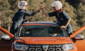 thumbnail Dacia Duster heads off on another adventure for the Rallye Aïcha des Gazelles du Maroc