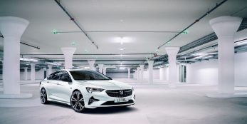 thumbnail Vauxhall announces new simplified trim line-up for New Grandland, Crossland and Insignia