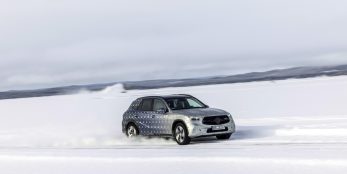 thumbnail Mercedes-Benz tests the new GLC under extreme conditions