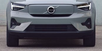 thumbnail Volvo Cars brings simplicity to public charging with new in-app integration