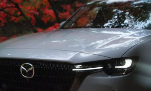 thumbnail Mazda develops new Rhodium White as third signature body colour
