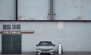 thumbnail Volvo Cars reports sales of 45,952 cars in May, share of fully electric cars stands at 7.9%