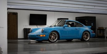 thumbnail Everrati completes build of first redefined electric Porsche 911 (964) for US market