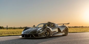 thumbnail Hennessey reveals stunning Venom F5 'Revolution Roadster' hypercar in bare carbon